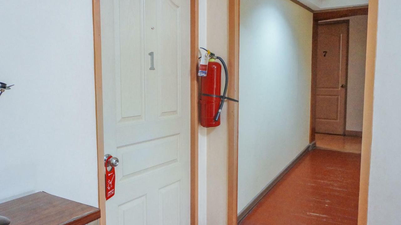Reddoorz Near Old Tagbilaran Airport Vandrarhem Exteriör bild