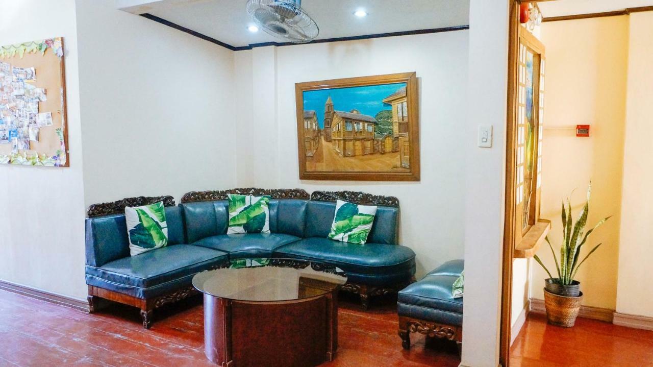 Reddoorz Near Old Tagbilaran Airport Vandrarhem Exteriör bild